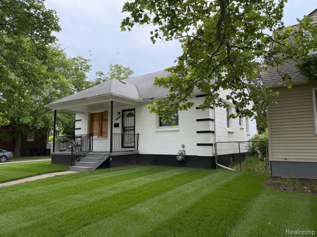 11090 MINDEN Street - Photo 4