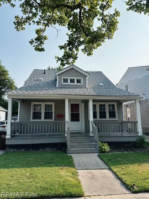 2202 Hollywood Avenue, Grosse Pointe Woods, MI 48236 — Photo 2