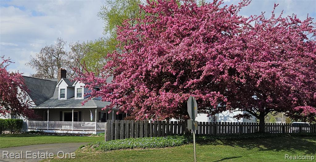 11030 Marshall Road, South Lyon, MI 48178 — Photo 12