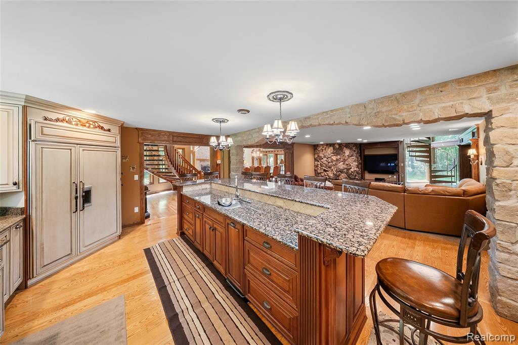 8931 Bridge Road, Grosse Ile, MI 48138 — Photo 11