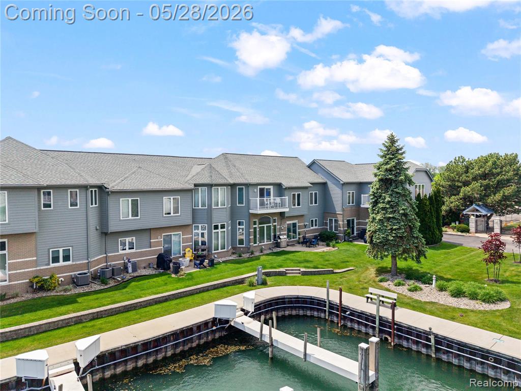 31 Kreger Drive, Wyandotte, MI 48192 — Photo 8