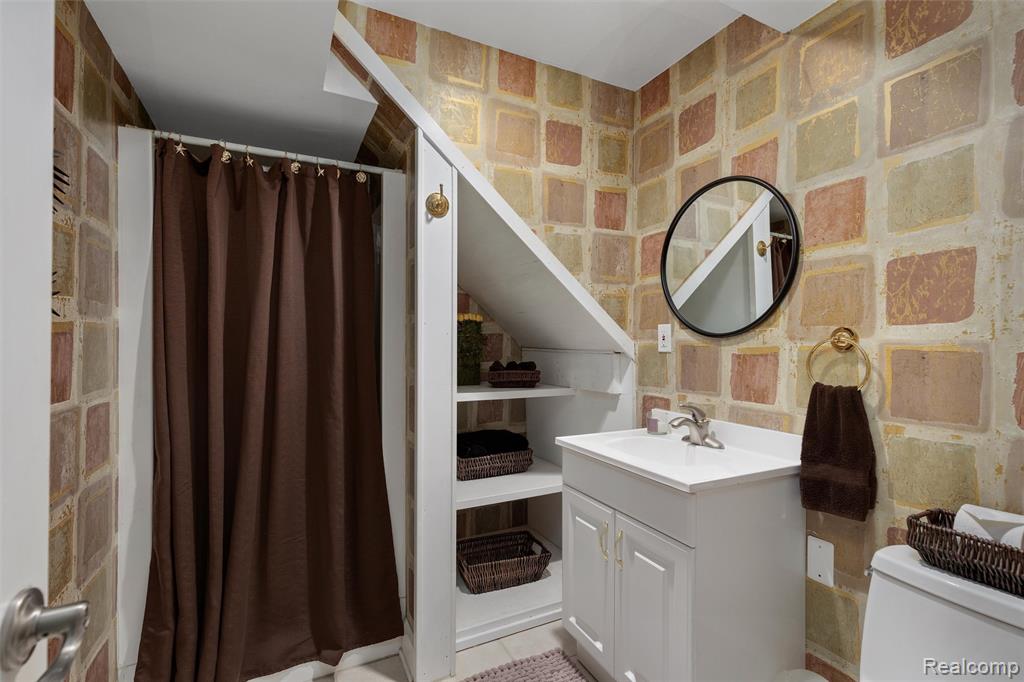 2814 Waldon Park Drive, Orion, MI — Photo 43