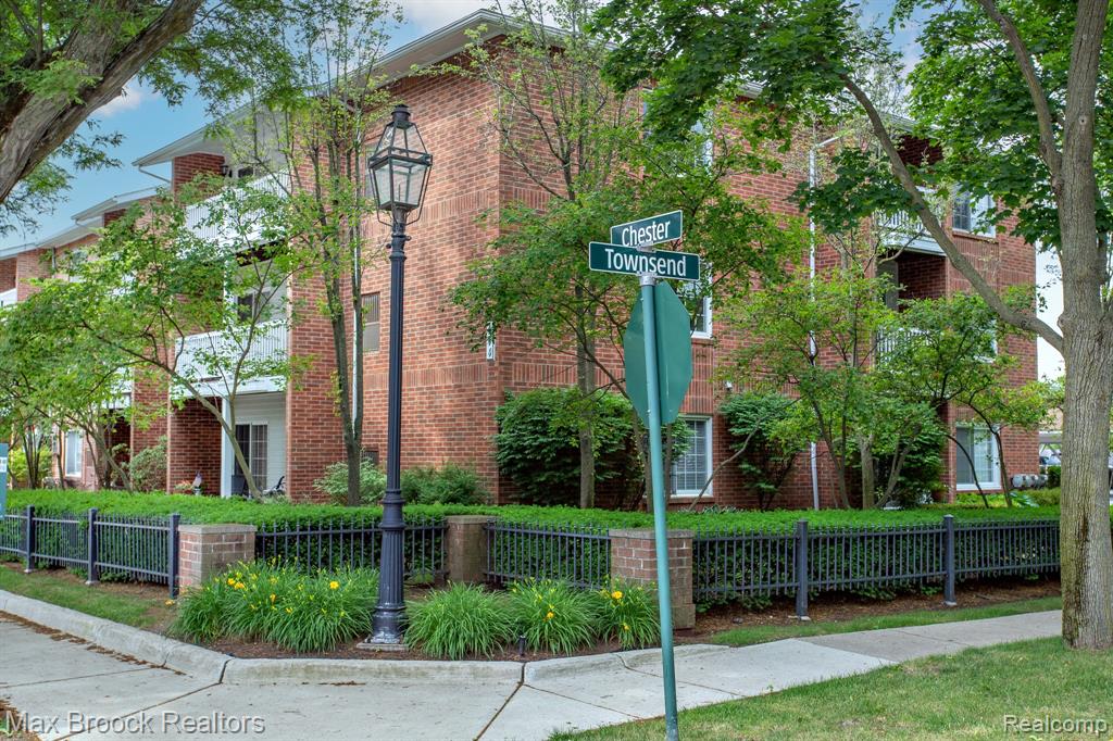 444 Chester Street, 420, Birmingham, MI 48009 — Photo 3