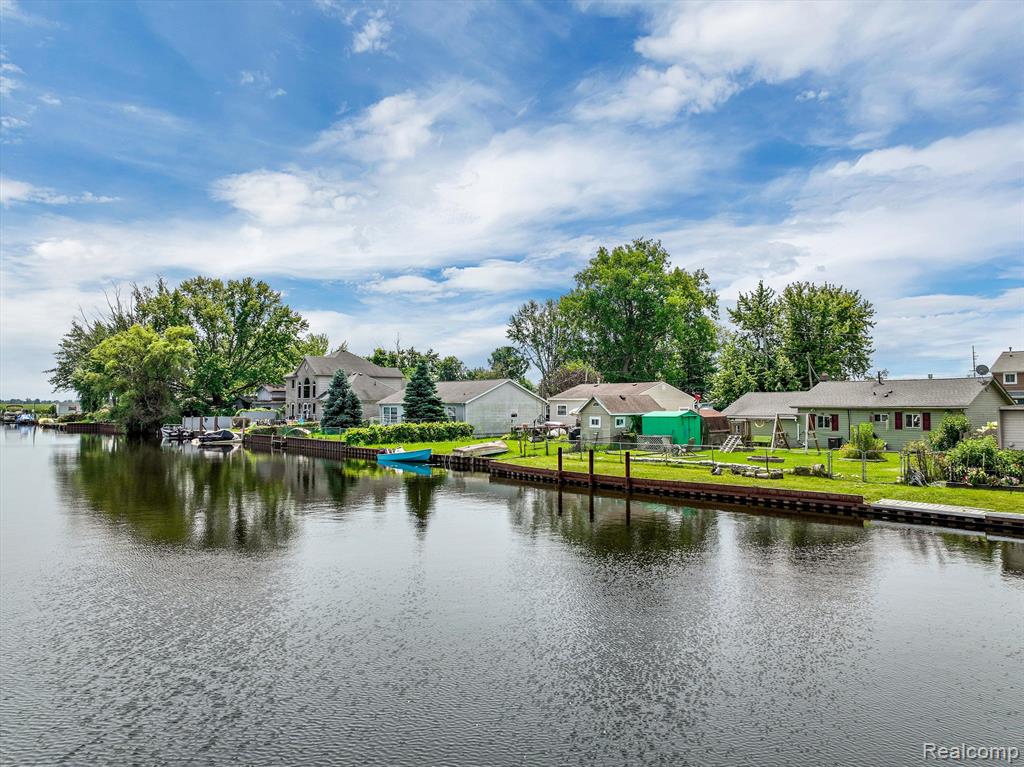 7321 BEALANE Road, Clay, MI 48001 — Photo 33