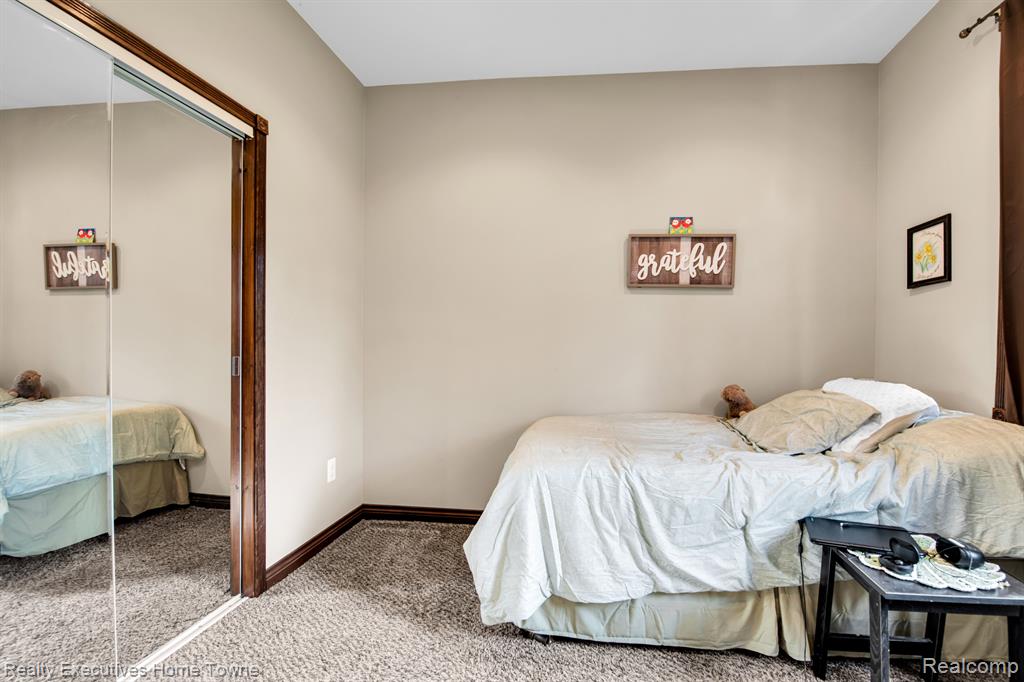 1050 WALES RIDGE Road, Wales, MI — Photo 21