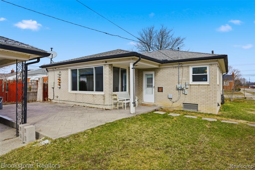 25705 Ronald Street, Roseville, MI 48066 — Photo 21