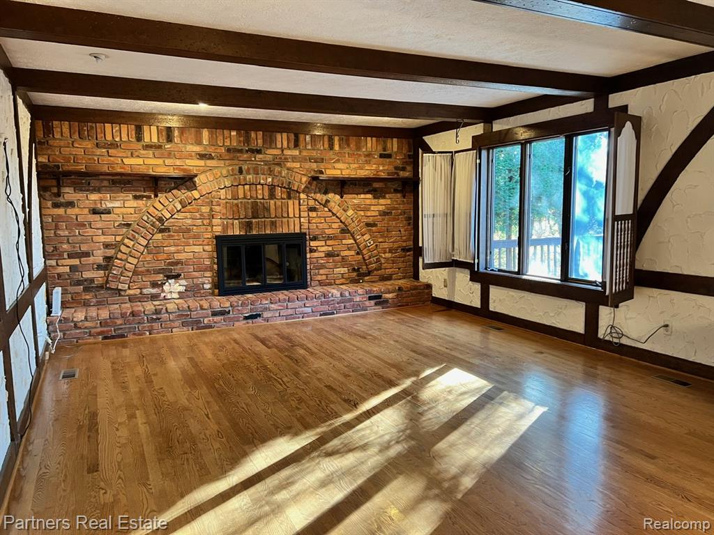 5618 Mountain Road, Brighton, MI 48116 — Photo 14