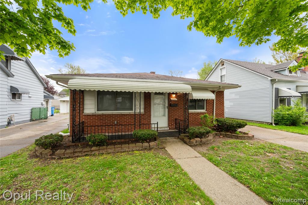 4845 Dudley Street, Dearborn Heights, MI 48125 — front exterior