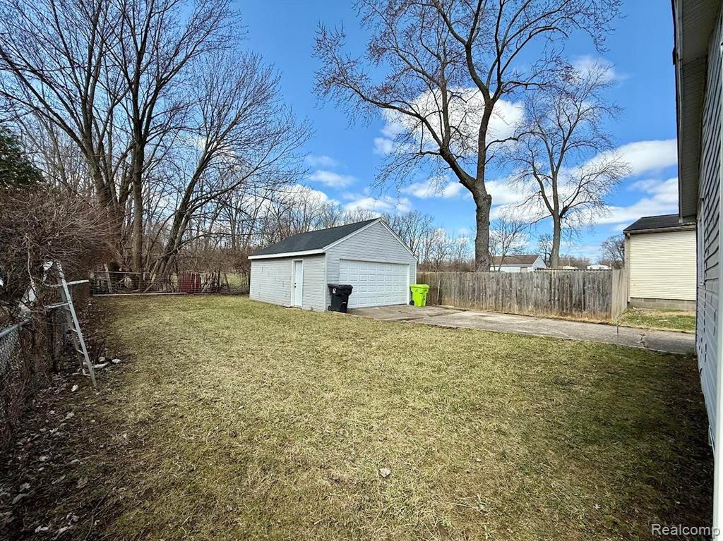 61 COURT Street, Pontiac, MI 48342 — Photo 40