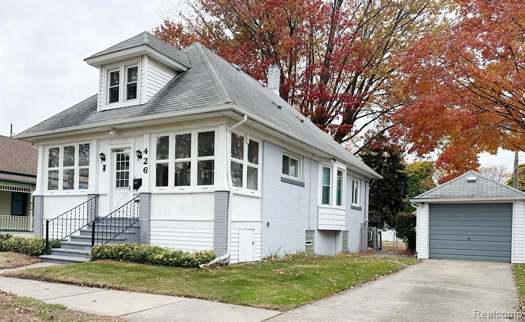 426 PLUM Street, Wyandotte, MI 48192 — front exterior