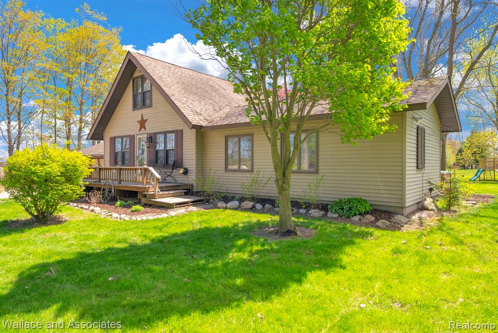 6616 Wellman Line Road, Croswell, MI 48422 — Photo 4