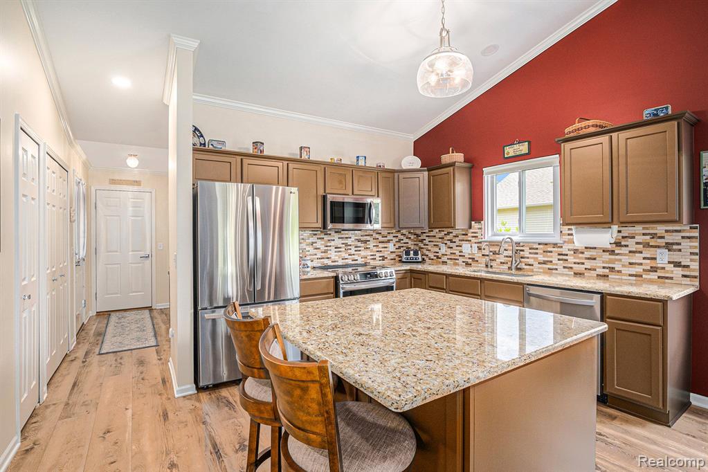 9301 SUNRISE Lane, Davison, MI 48423 — Photo 11