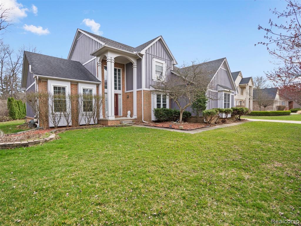 7359 Water Oaks, West Bloomfield, MI 48324 — Photo 2