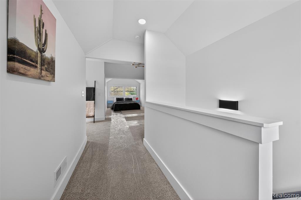 23313 Carlisle Avenue, Hazel Park, MI 48030 — Photo 18