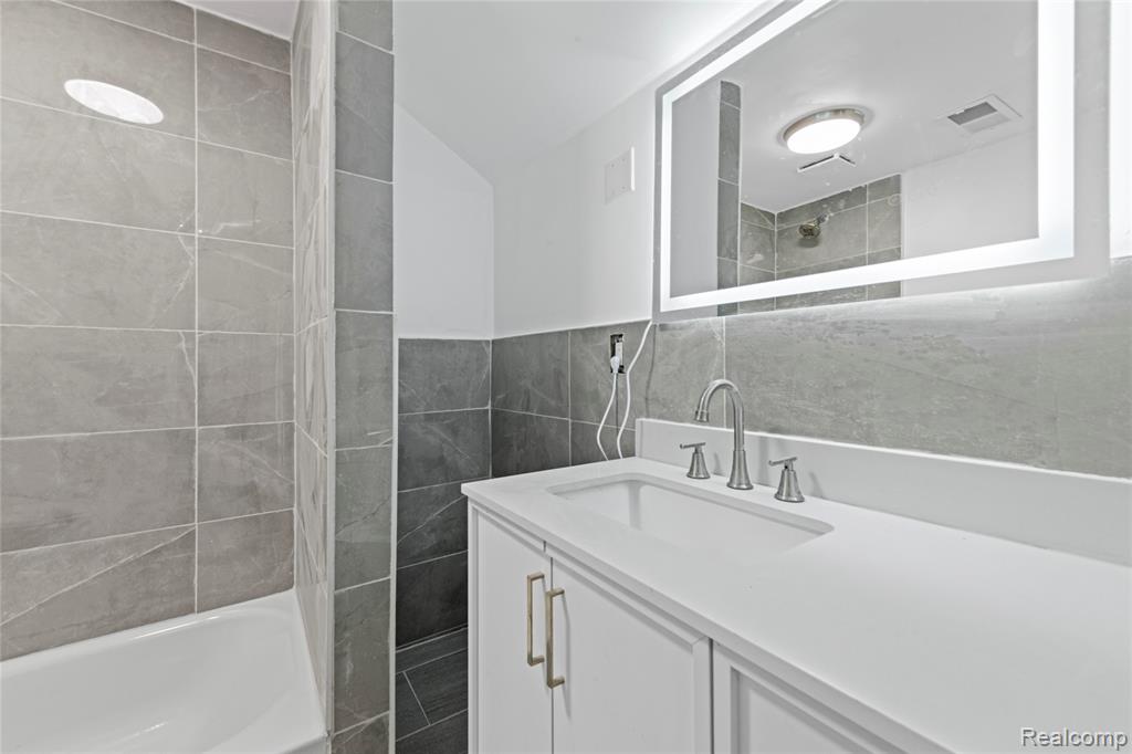 19421 Eureka Street, Detroit, MI 48234 — Photo 27