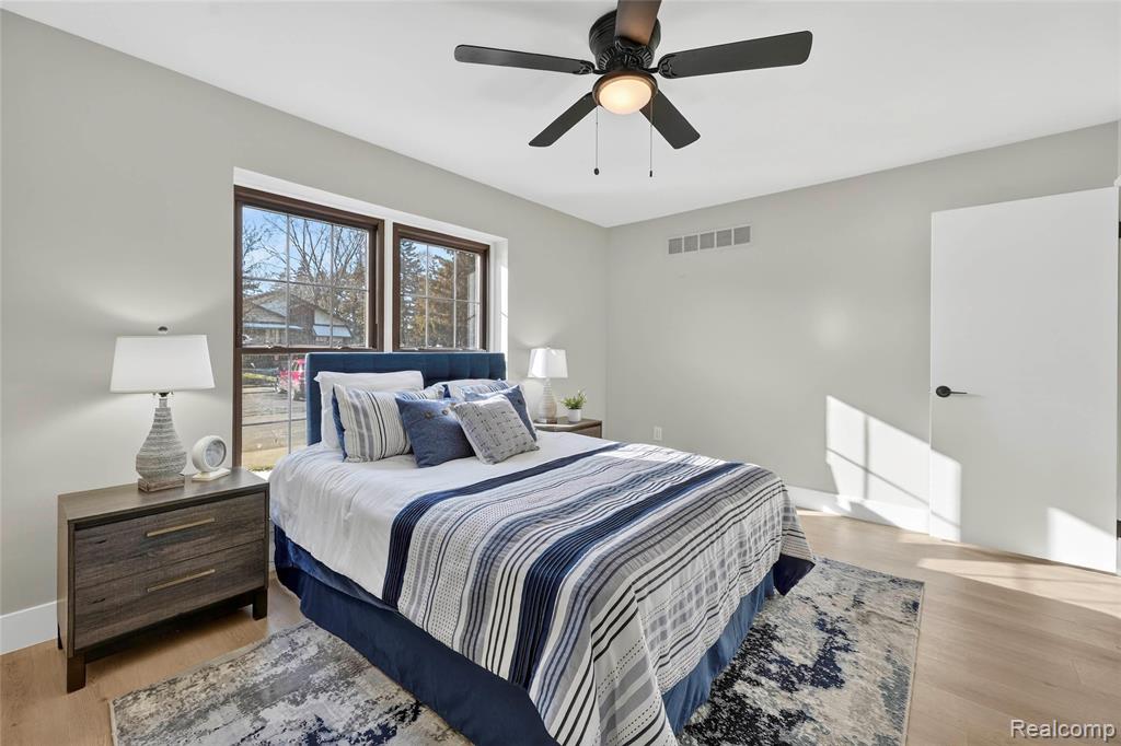 40666 Newport Drive, Plymouth, MI 48170 — Photo 21