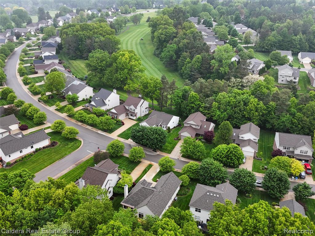 9862 Tioga Trail, Pinckney, MI 48169 — Photo 55