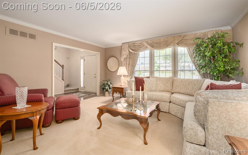 44828 Roundview Drive, Novi, MI — Photo 5