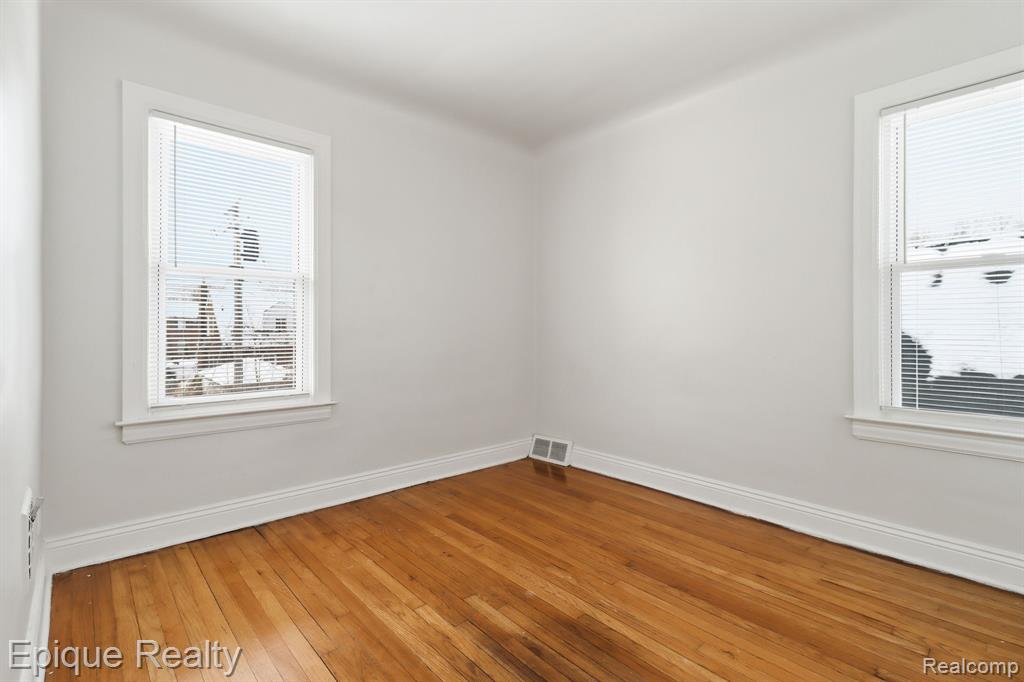 9535 Terry Street, Detroit, MI 48227 — Photo 20