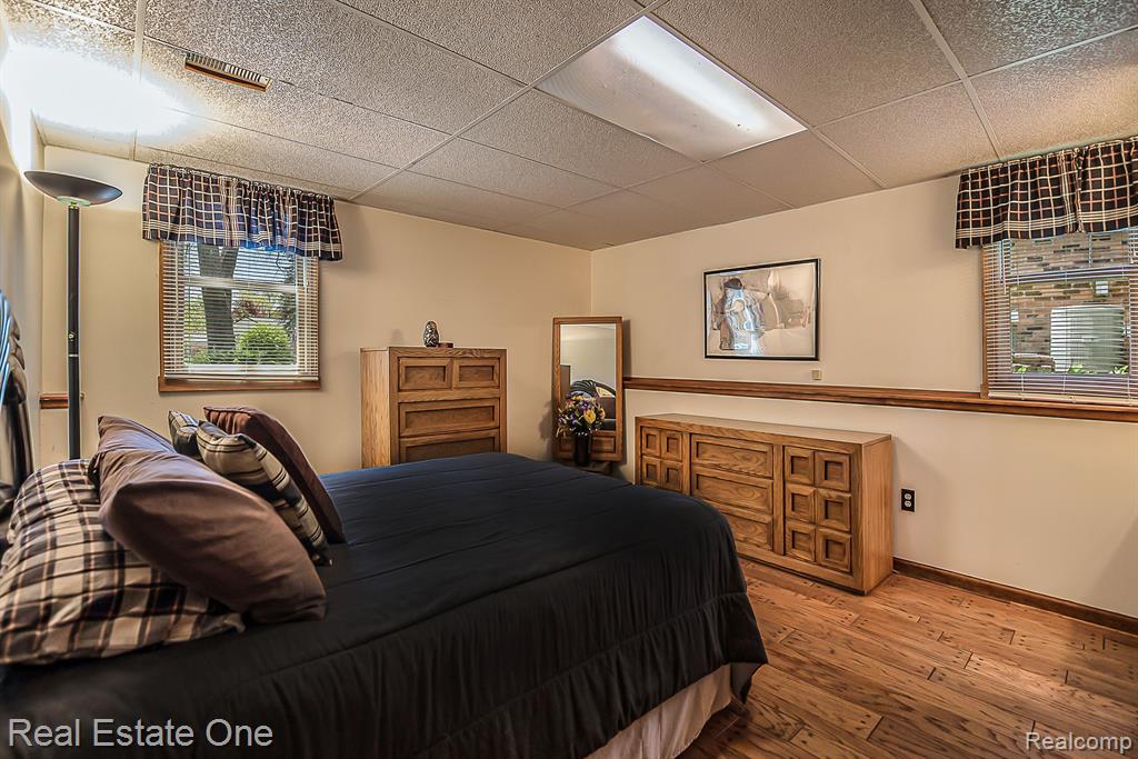 7311 BISCAYNE Court, White Lake, MI 48383 — Photo 34