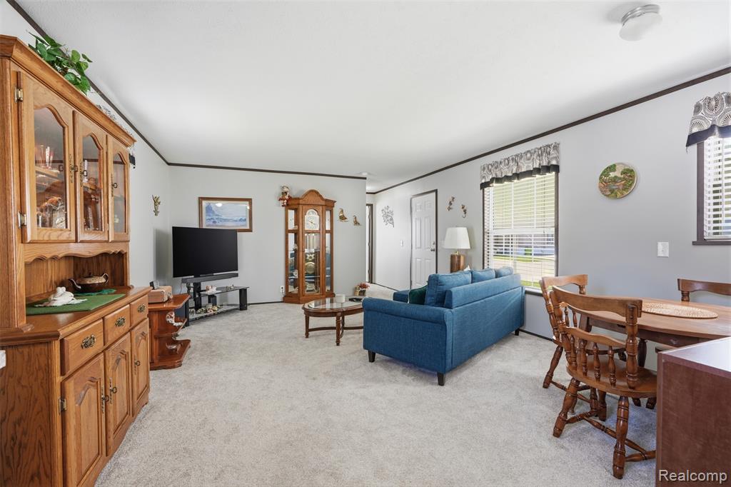 440 Flamingo Street, Rochester Hills, MI 48309 — Photo 8