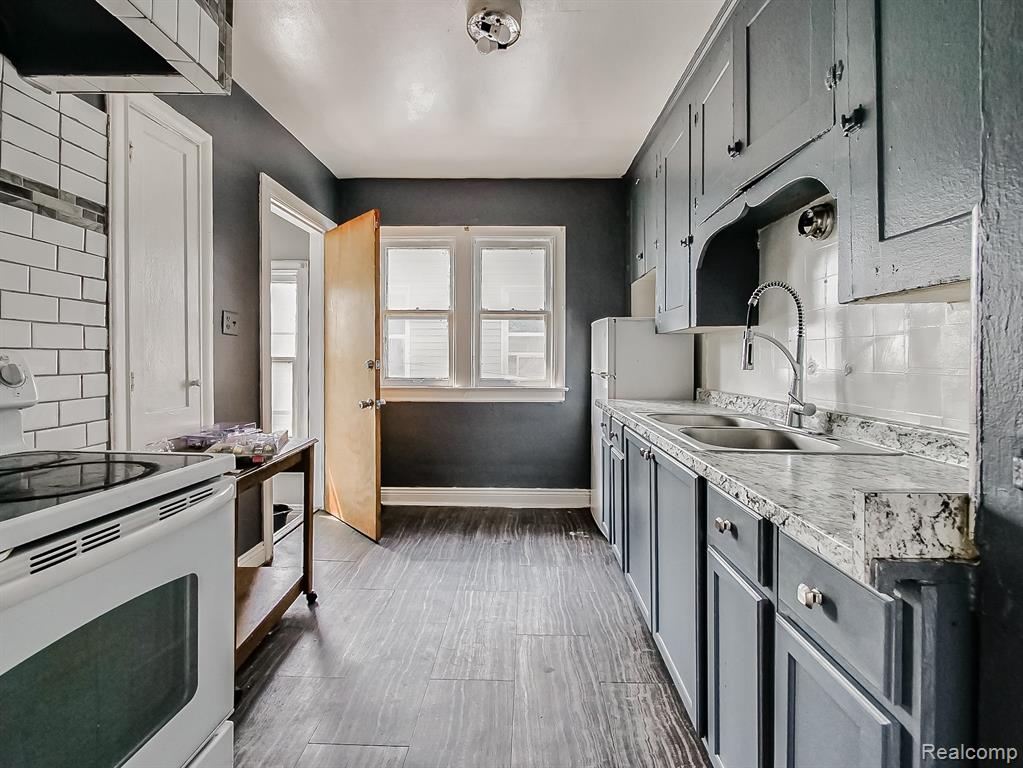 9379 Birwood Street, Detroit, MI 48204 — Photo 4