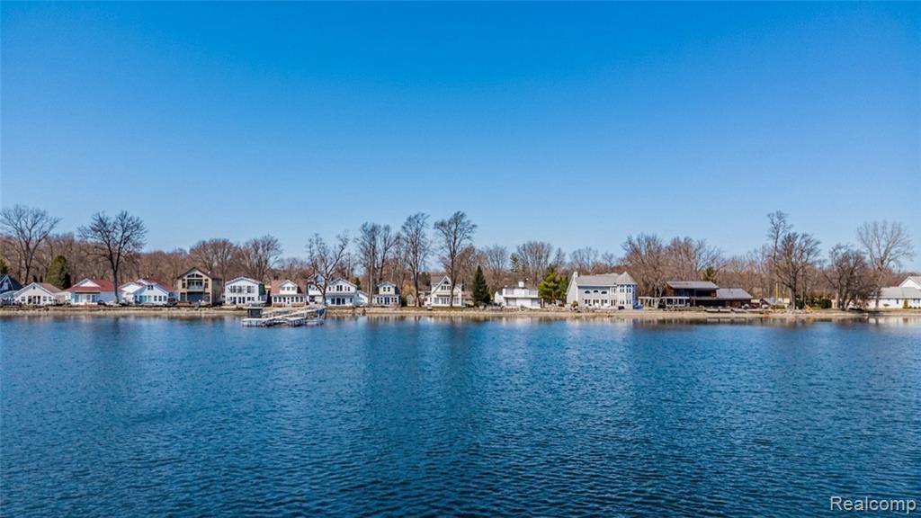 1382 Nita, Pinckney, MI 48169 — Photo 20