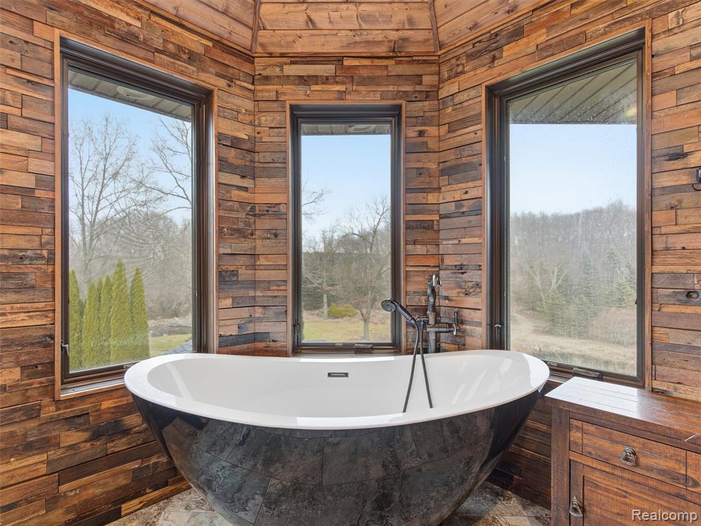 3316 W Newark Road, Lapeer, MI 48446 — Photo 48
