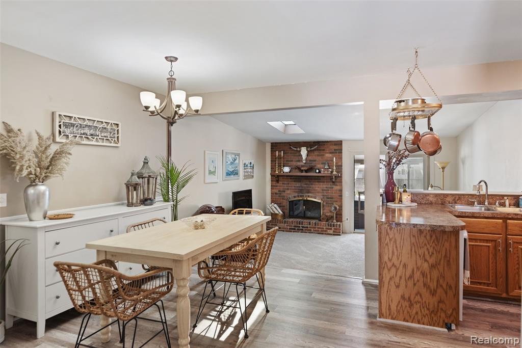 608 Autumn Drive, Flushing, MI 48433 — Photo 8