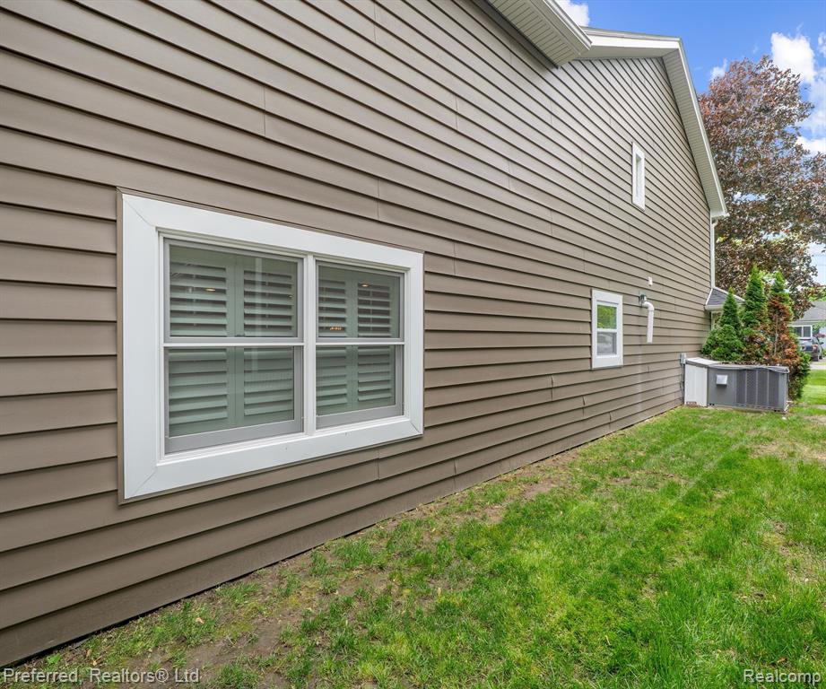 9104 NORTHERN Avenue, Plymouth, MI 48170 — Photo 9
