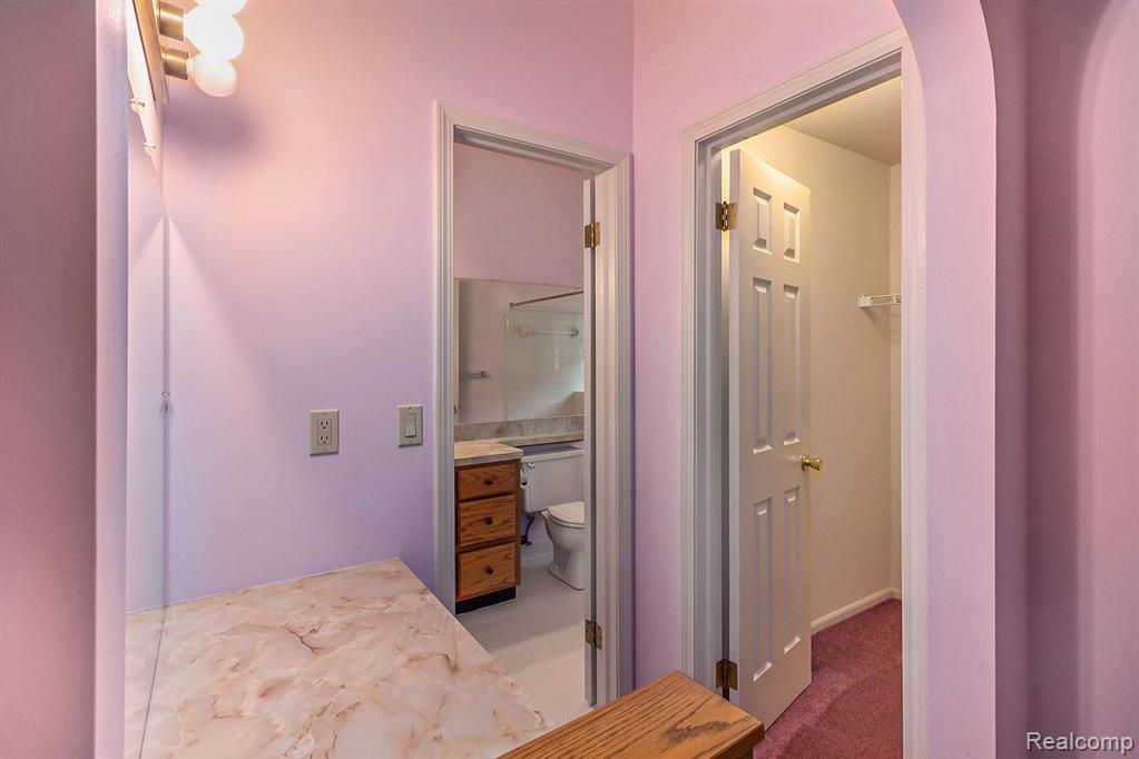 715 WHISPERWOOD Trail, Fenton, MI 48430 — Photo 15