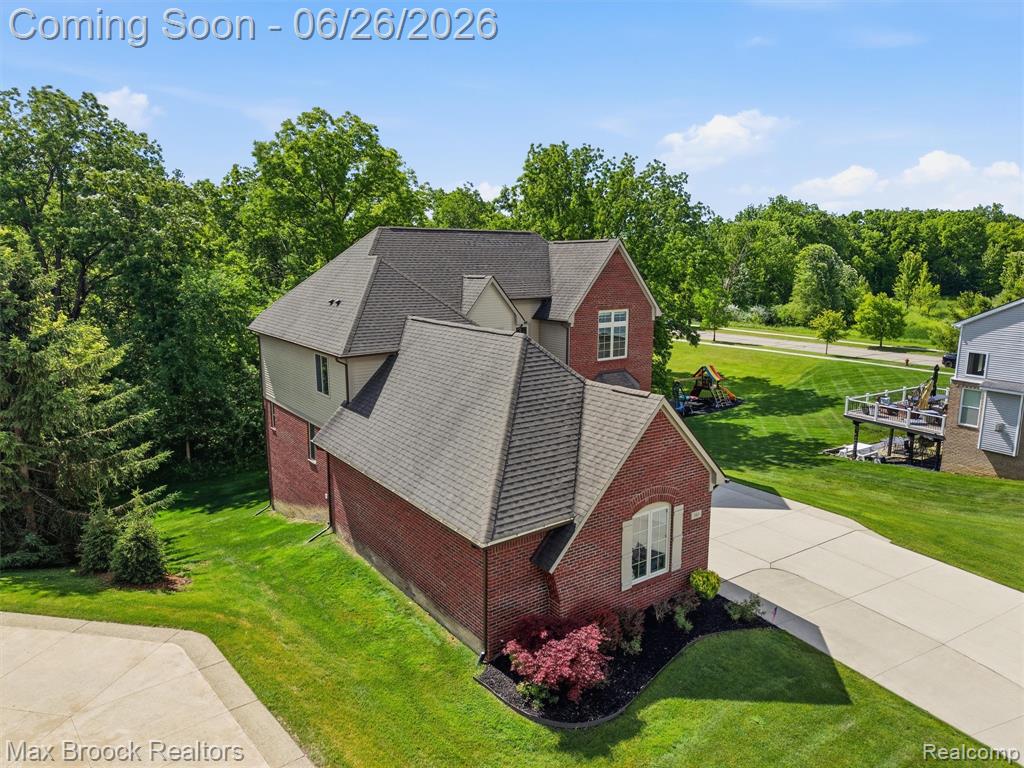 583 Birchcrest Court, Oakland, MI — Photo 70