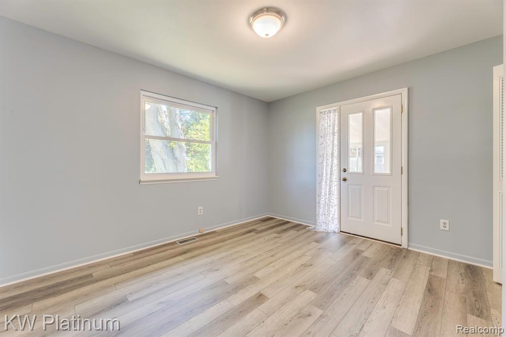 6481 Lakeshore Road, Burtchville, MI 48059 — Photo 13