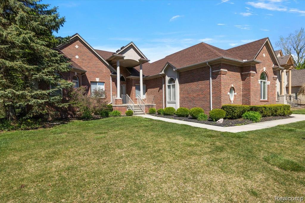 49763 Decker Drive, Shelby Twp, MI 48317 — Photo 3