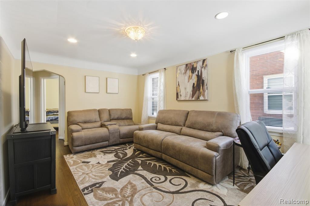 11160 Worden Street, Detroit, MI 48224 — Photo 3