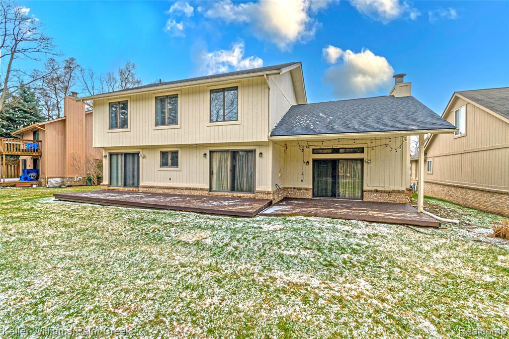5700 Point Of The Woods Drive, West Bloomfield, MI 48324 — Photo 68