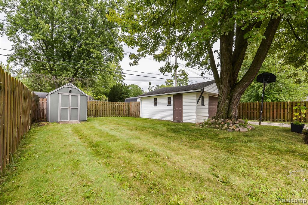 1539 GROVE Road, Ypsilanti, MI 48198 — Photo 35