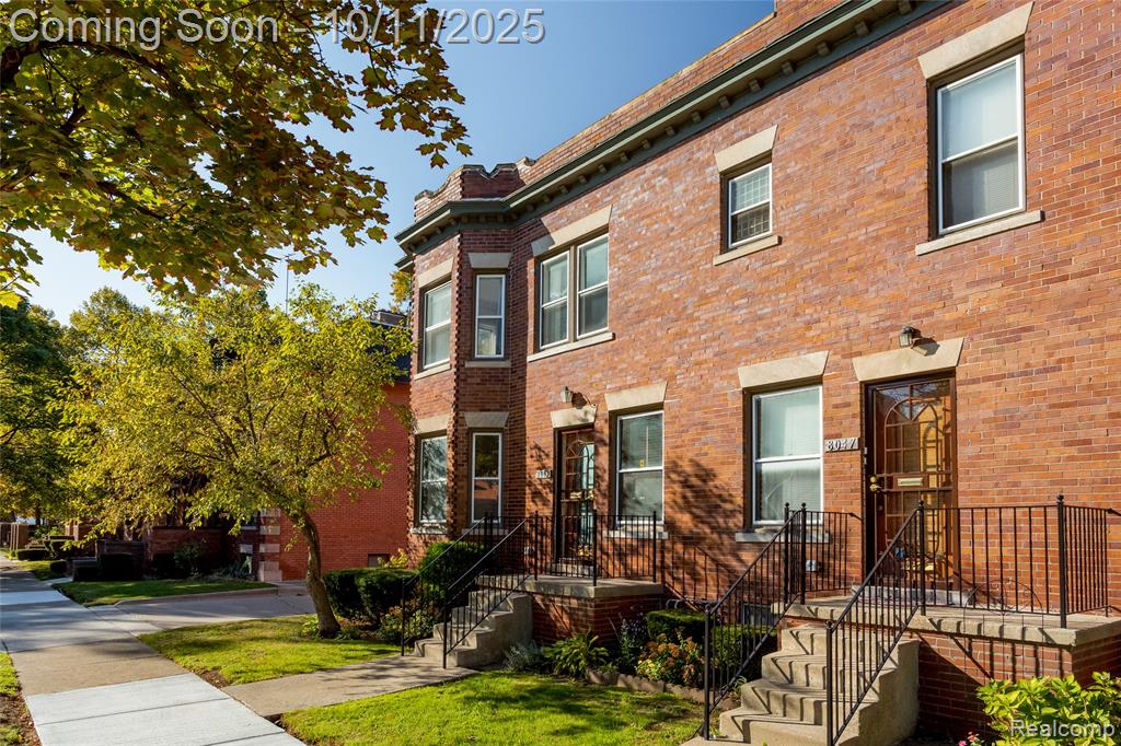 8043 3rd Street, Detroit, MI 48202 — front exterior
