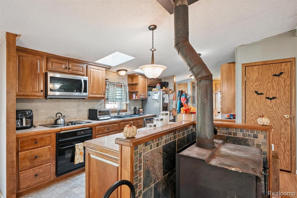 8031 Abbott Road, Brown, MI 48416 — Photo 15