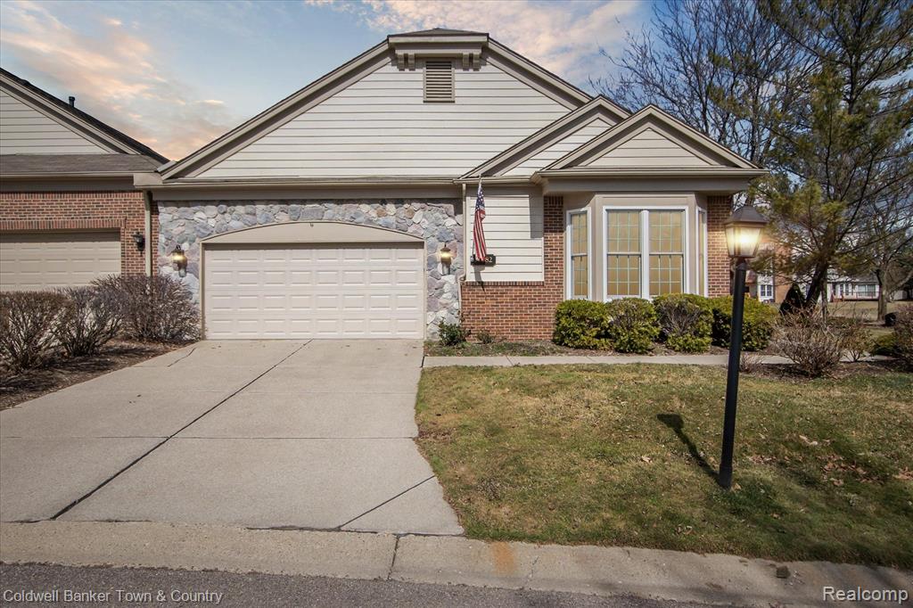 39682 MUIRFIELD Lane, 255, Northville, MI 48168 — front exterior