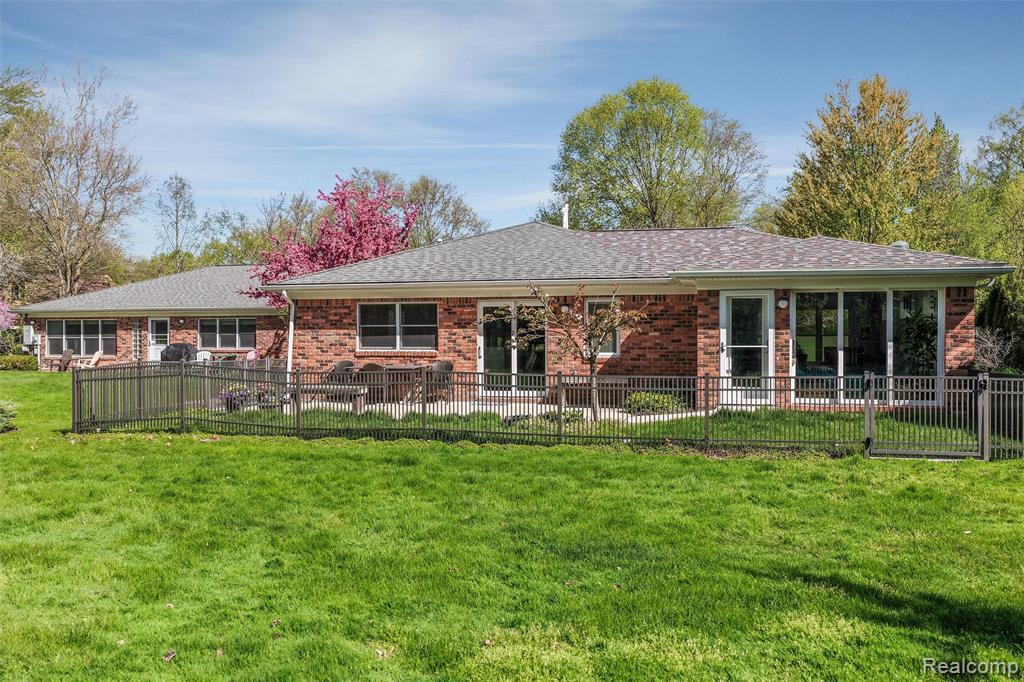 12959 Talbot Lane, Huntington Woods, MI — Photo 57