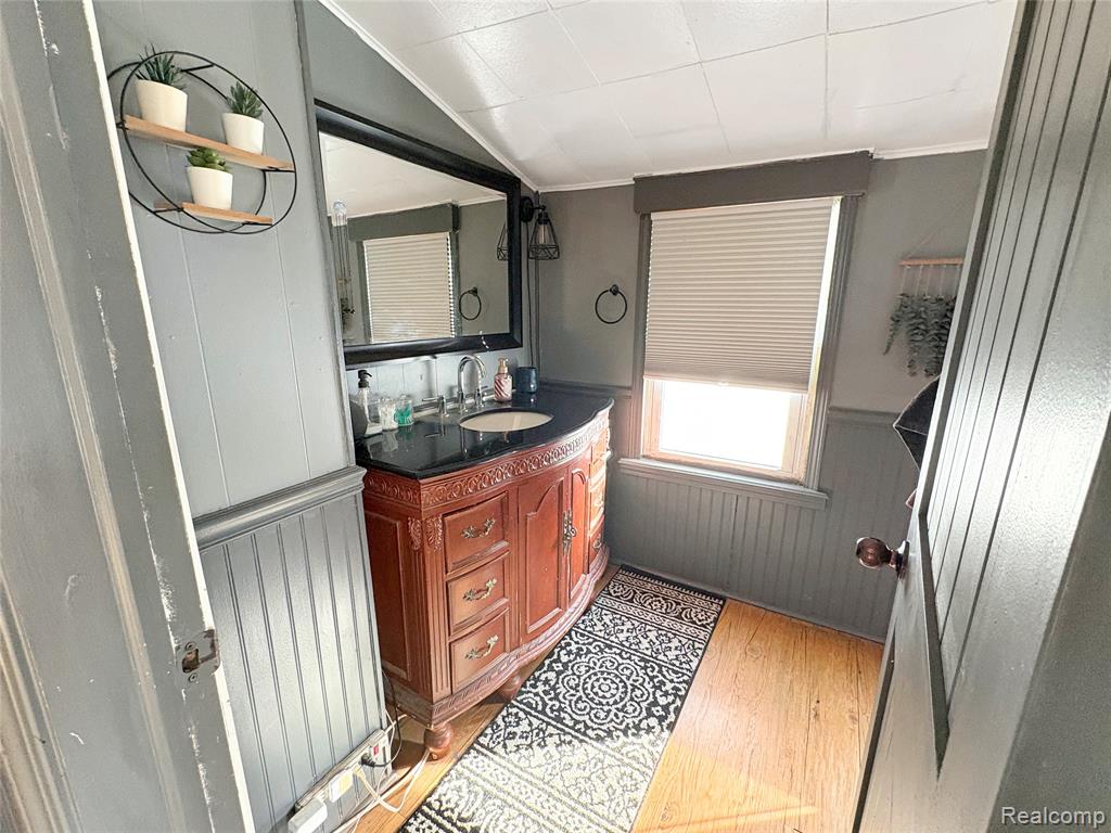 211 N Saginaw Street N, Holly, MI 48442 — Photo 13