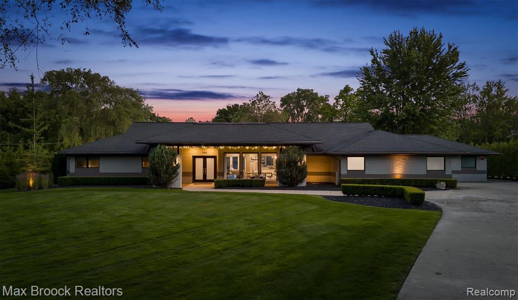 7400 Parkstone Lane, Bloomfield Hills, MI 48301 — Photo 82