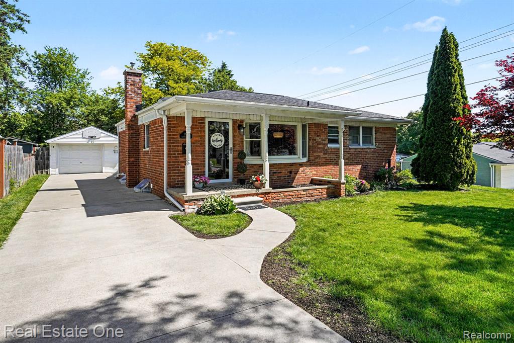 769 Manordale Court, Milford, MI 48381 — Photo 4