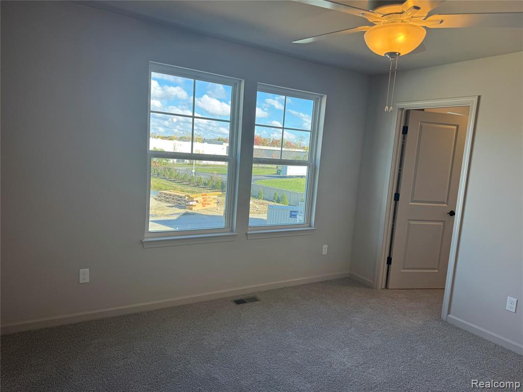 56054 Madison Lane, New Hudson, MI 48165 — Photo 23