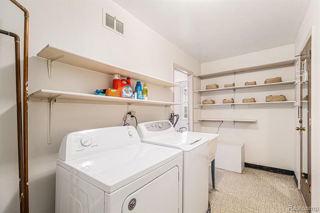 4036 CYPRESS Drive, Troy, MI 48085 — Photo 15