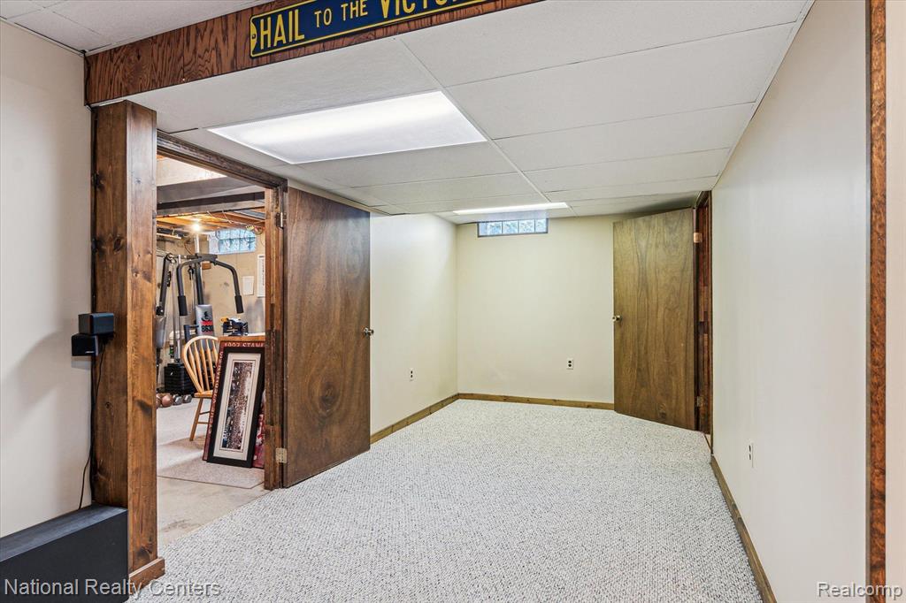 42372 COTSWOLD Court, Northville, MI 48168 — Photo 51
