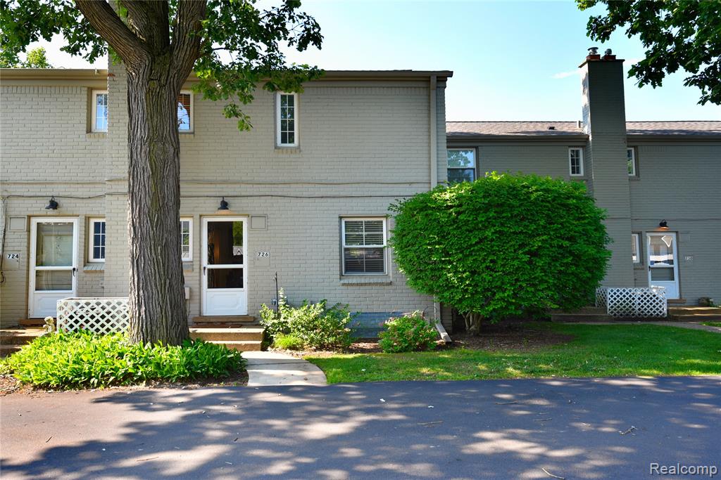 726 Graefield Court, Birmingham, MI 48009 — Photo 24