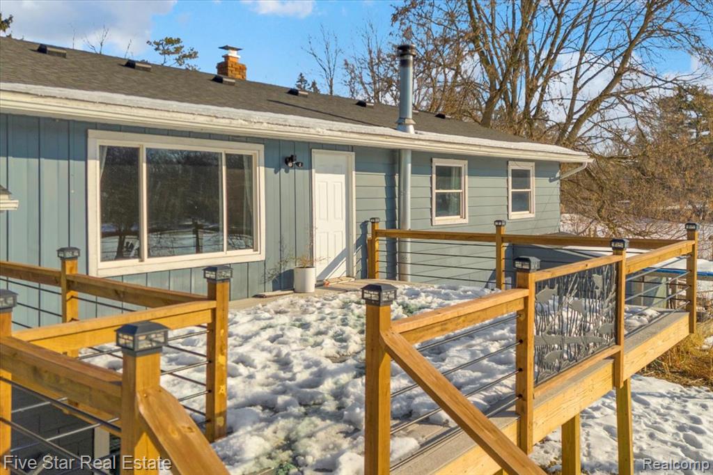 911 S Duck Lake Road, Milford, MI 48381 — Photo 3