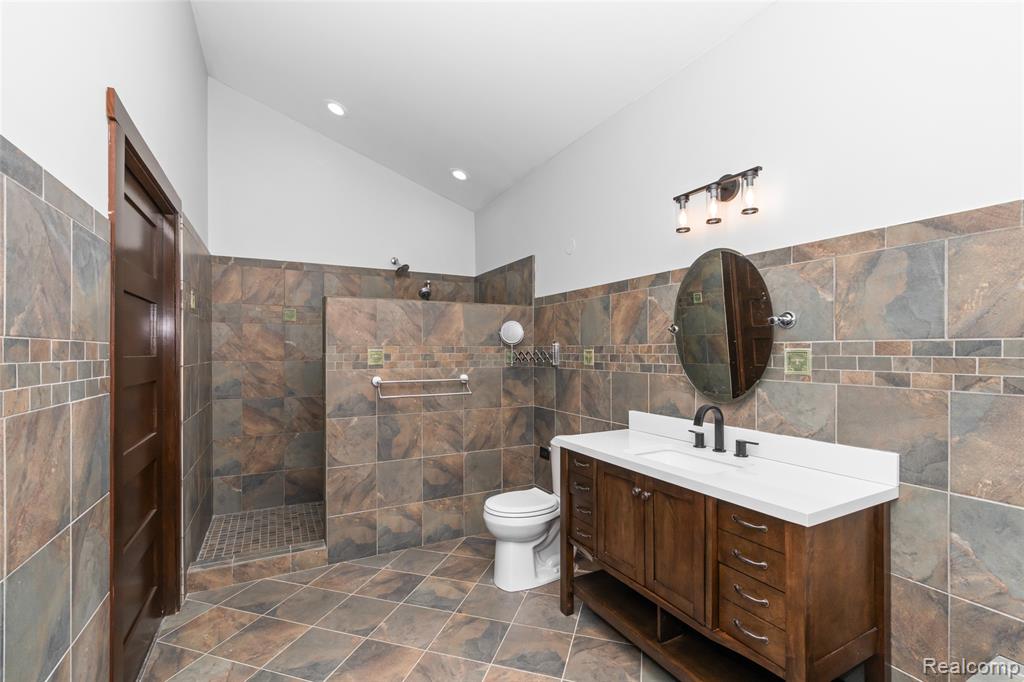 7841 Teahen Road, Brighton, MI 48116 — Photo 30